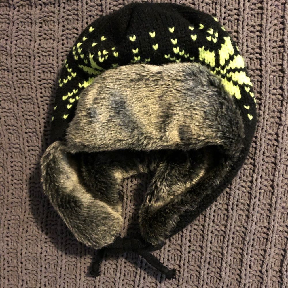 Faux Fur Knit Pattern Trapper Style Beanie